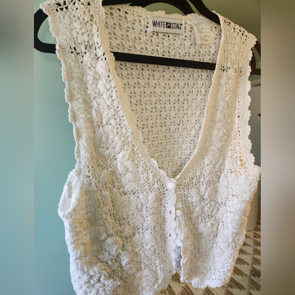 90s vintage white stag crochet vest